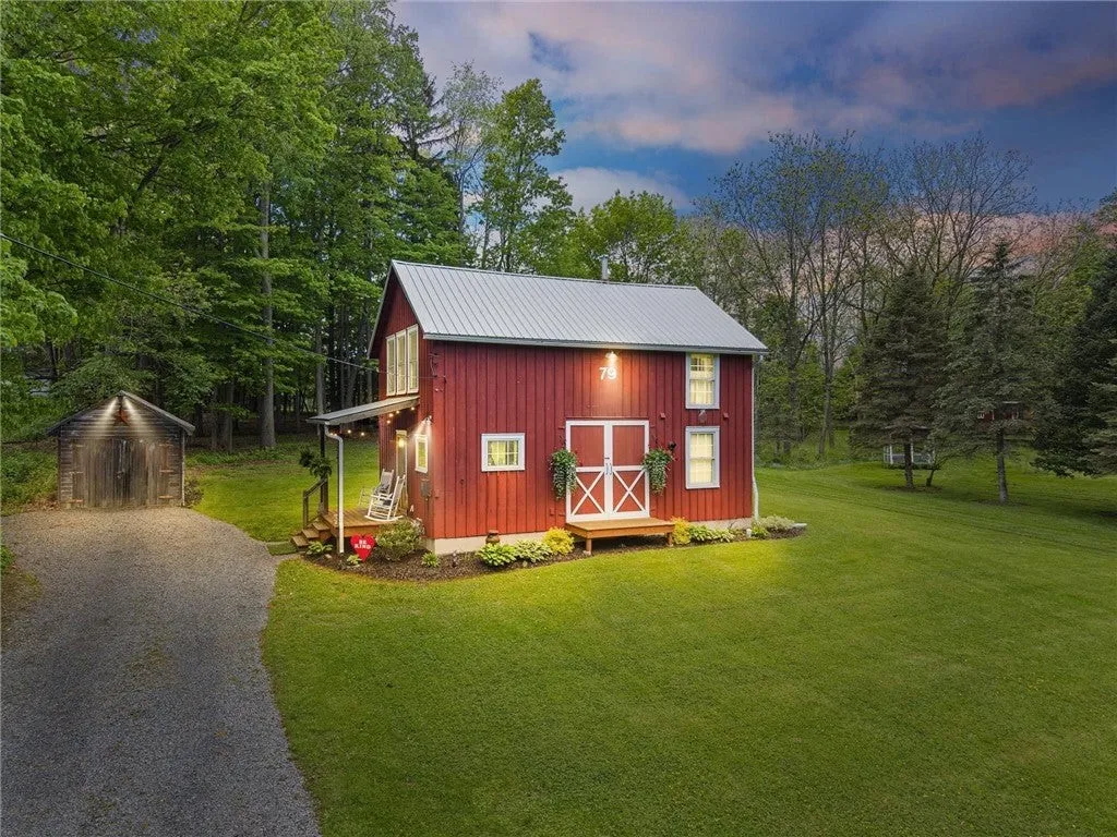 79th on Main Barn Retreat